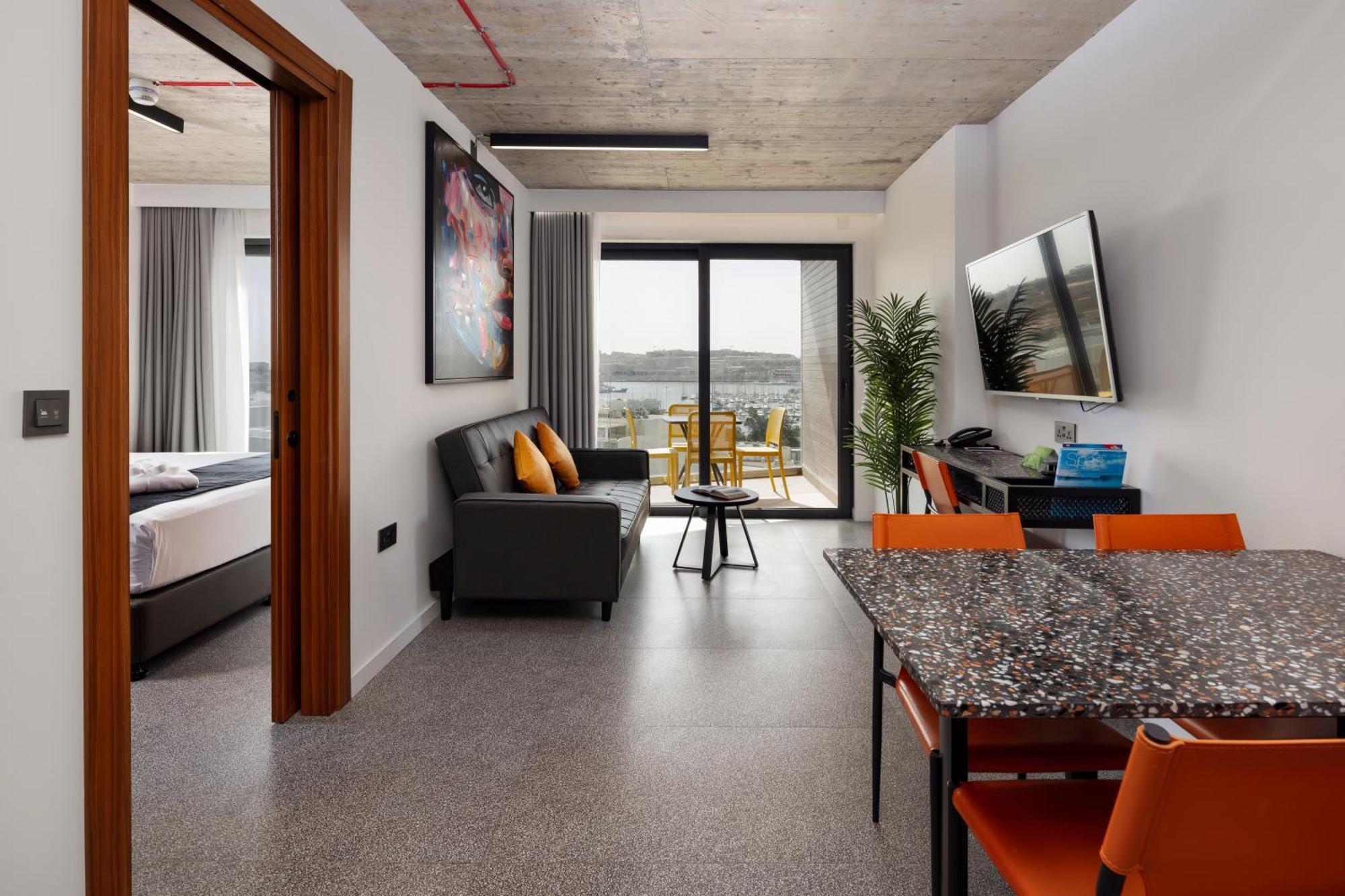 Family Suite Harbour View